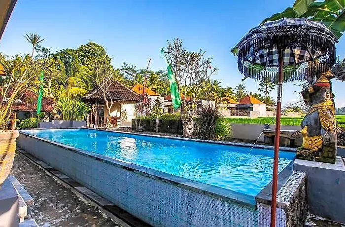 Asri Sari Ubud & *