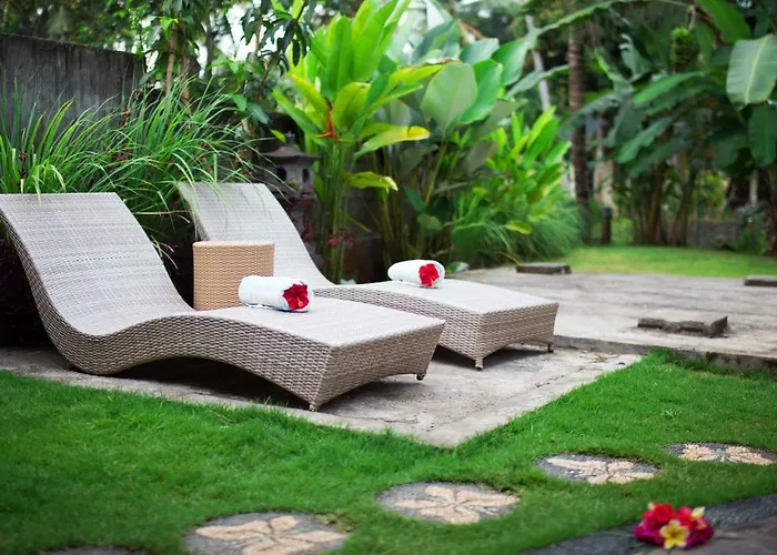Asri Sari Ubud & *